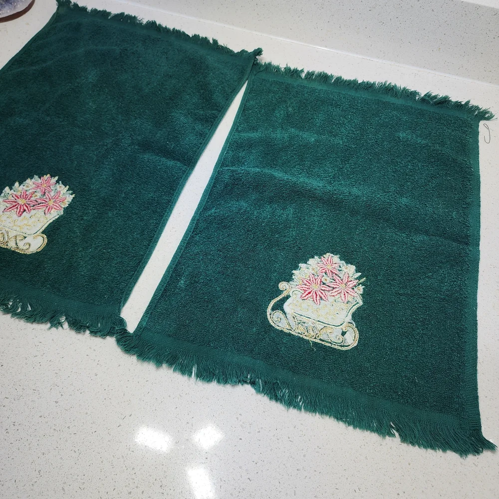 Vintage Green Holiday Hand Towels with Embroidered Sleigh Set Of 2